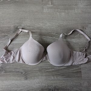 Victoria's Secret Light Mauve Smooth T-Shirt Bra